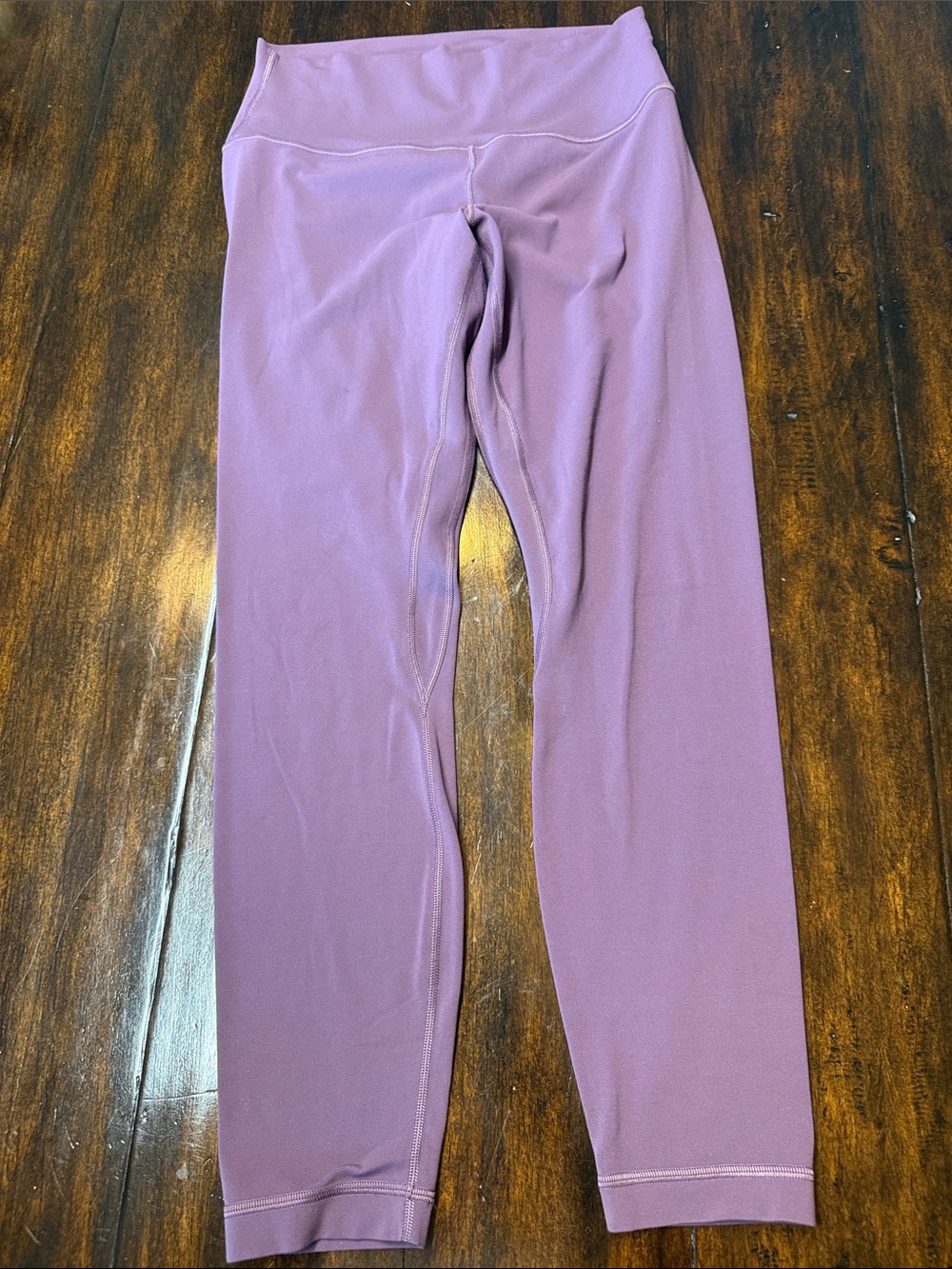 lululemon athletica women’s  Purple Leggings Align 25”